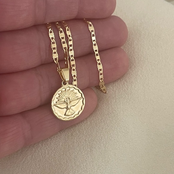 18k Gold Filled Holly Spirit Necklace - Picture 6 of 6